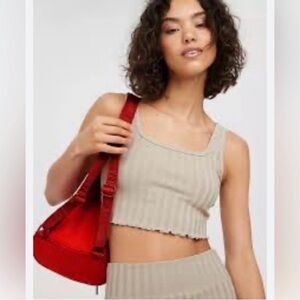 OFFLINE By Aerie OG Groove Crop Top in Gray. Size Medium